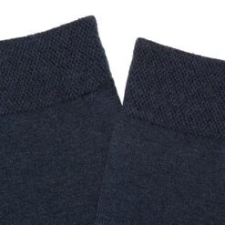 Thin Merino -Urberg urberg thin merino black iris 2